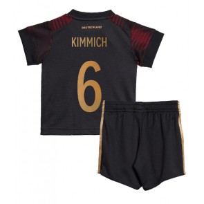 Maillot de foot Allemagne Joshua Kimmich #6 Extérieur enfant Monde 2022 Manches Courte (+ pantalon court)